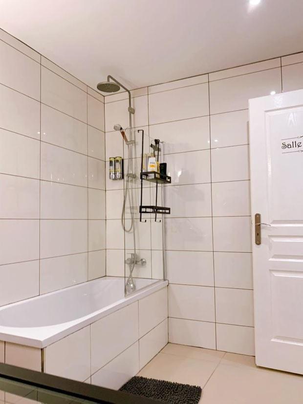 Chambre Privee 14M - Wifi - Appart' 120M 沃伊皮 外观 照片
